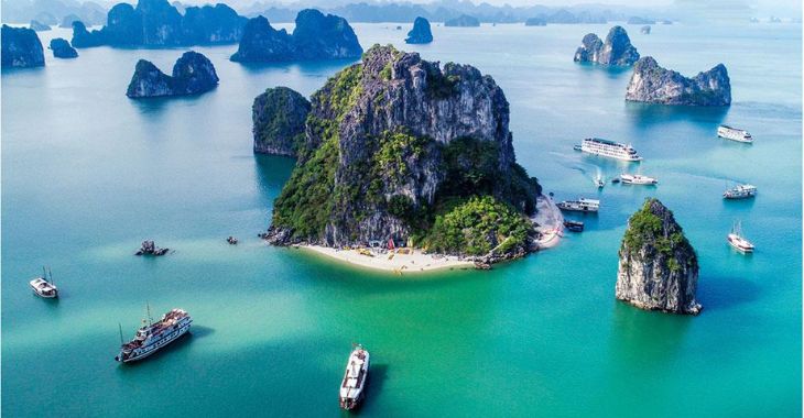 Price for 2-Day, 1-Night 5-Star Halong Bay Cruise