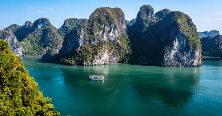 Bai Tu Long Bay: Pristine and peaceful beauty