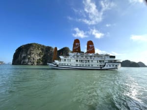 z3938428292096 64b687fa4ac8c55e079d7512143fdb35 - Athena Cruise